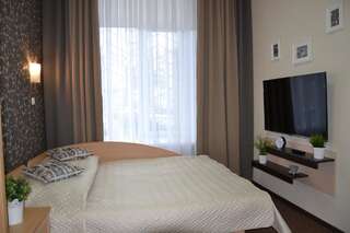 Отели типа «постель и завтрак» Мини-отель Евро Мозырь Стандартный двухместный номер с 1 кроватью или 2 отдельными кроватями-4